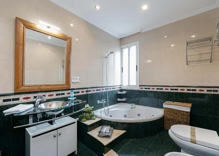 Chic Y Con Parking By Lejlighed